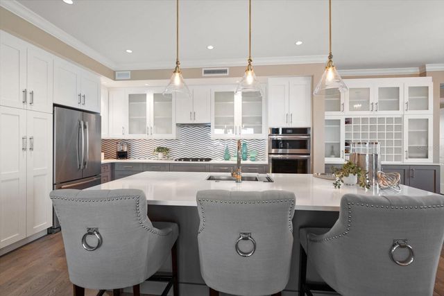 85 BELLEVIEW BOULEVARD 405, Belleair, FL 33756