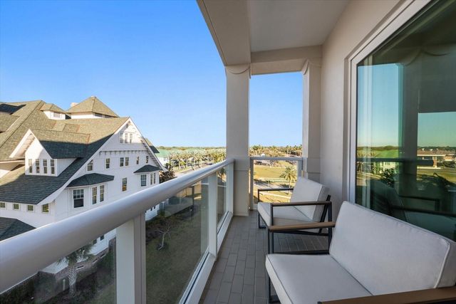 85 BELLEVIEW BOULEVARD 405, Belleair, FL 33756