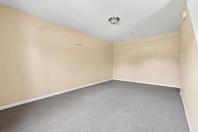 5596 Autumn Chase Drive, Columbus, OH 43232