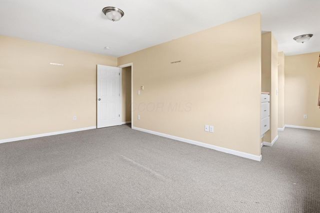 5596 Autumn Chase Drive, Columbus, OH 43232