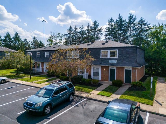 5596 Autumn Chase Drive, Columbus, OH 43232