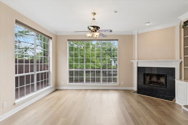535 Lochngreen Trail, Arlington, TX 76012
