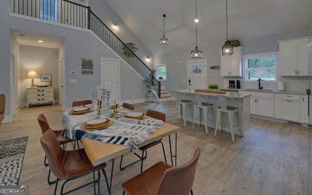322 Paradise Point Road, Hartwell, GA 30643