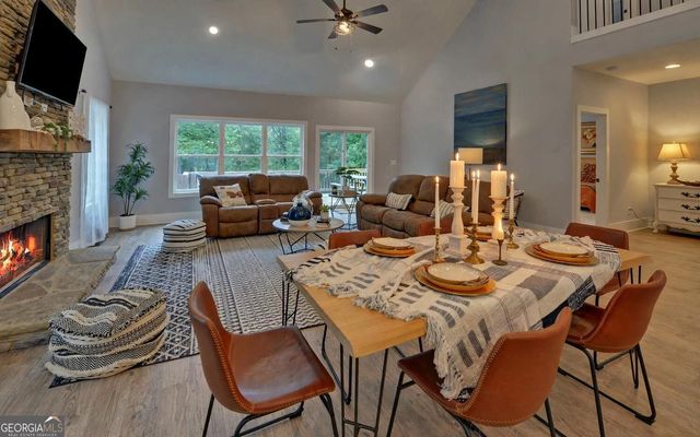 322 Paradise Point Road, Hartwell, GA 30643