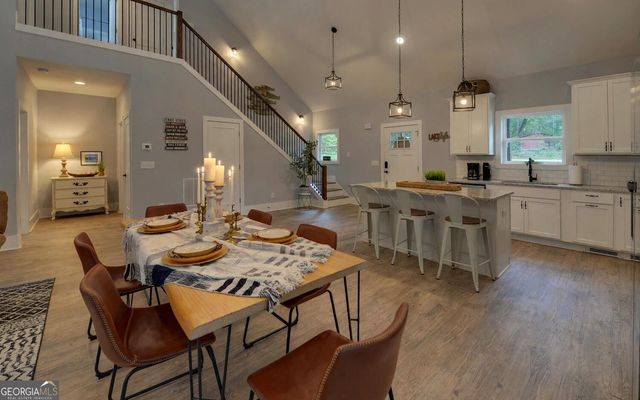 322 Paradise Point Road, Hartwell, GA 30643