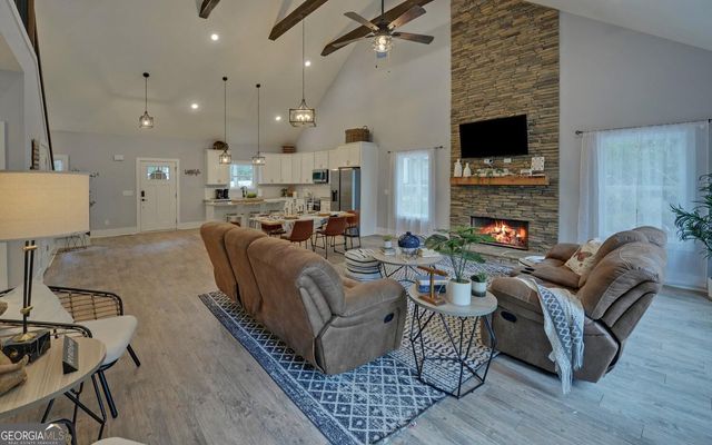 322 Paradise Point Road, Hartwell, GA 30643