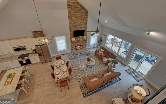 322 Paradise Point Road, Hartwell, GA 30643