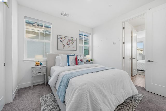 37645 Bay Crest Rd, Newark, CA 94560