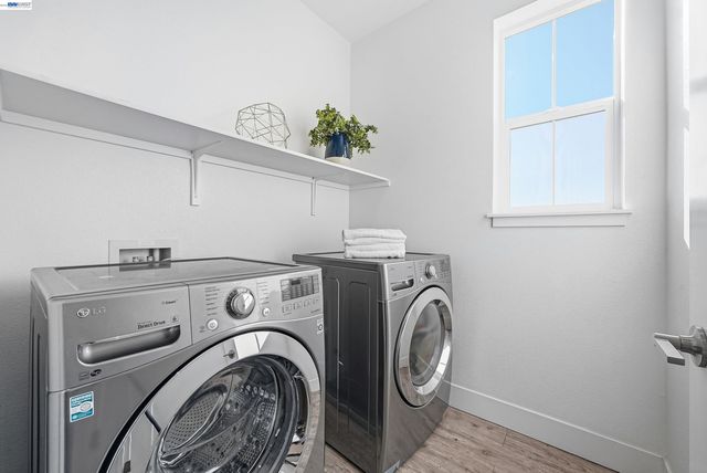 37645 Bay Crest Rd, Newark, CA 94560