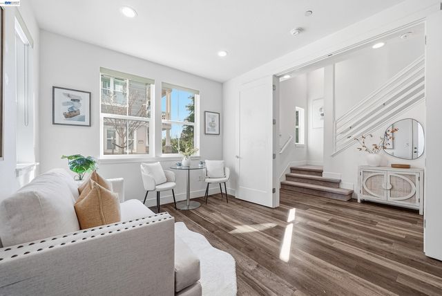 37645 Bay Crest Rd, Newark, CA 94560