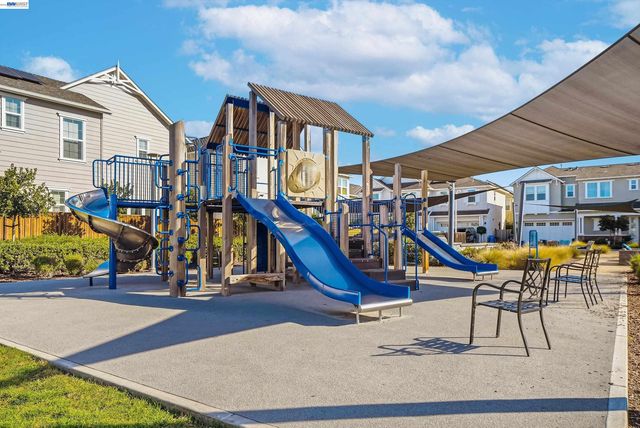 37645 Bay Crest Rd, Newark, CA 94560