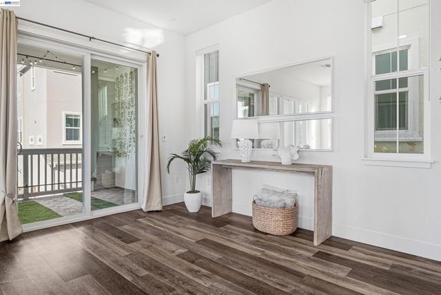 37645 Bay Crest Rd, Newark, CA 94560