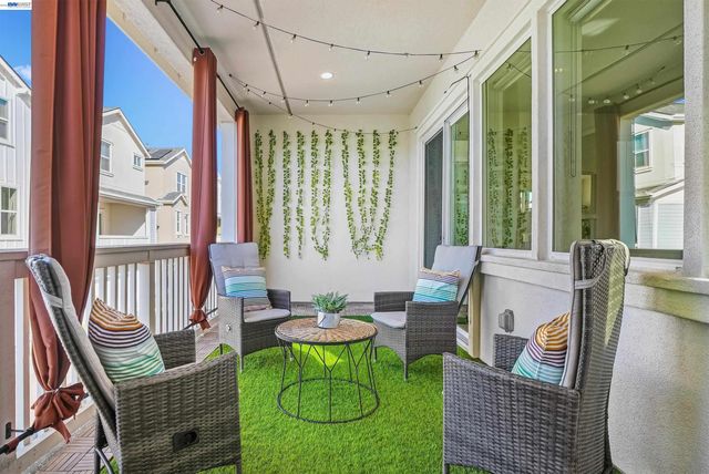 37645 Bay Crest Rd, Newark, CA 94560