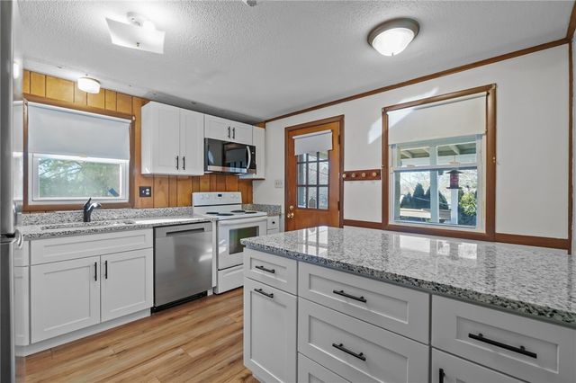 35 West Wrentham Road 3, Cumberland, RI 02864