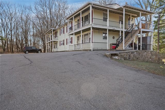 35 West Wrentham Road 3, Cumberland, RI 02864