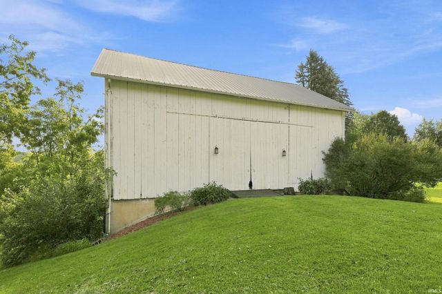 2327 County Road 66 Road, Auburn, IN 46706