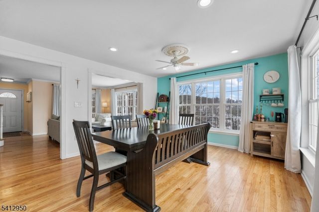 6 Flora Ave, Hopatcong Boro, NJ 07874