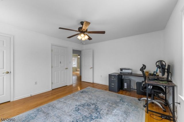 6 Flora Ave, Hopatcong Boro, NJ 07874