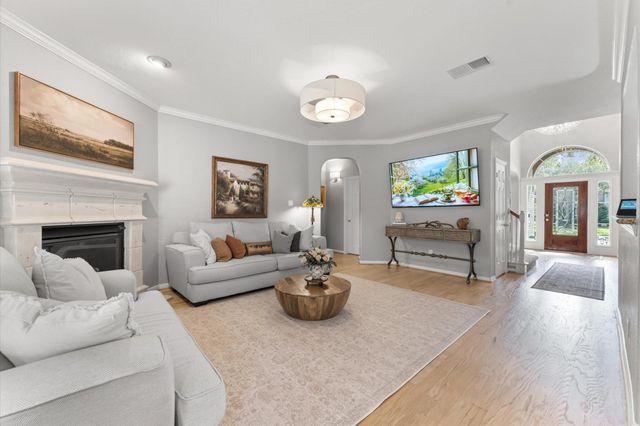 13735 Greenwood Manor Drive, Cypress, TX 77429