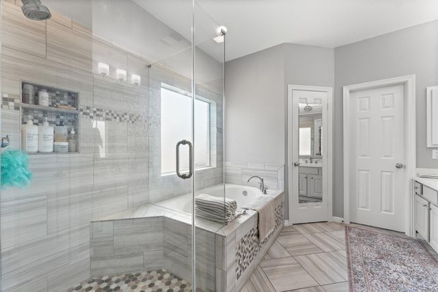 13735 Greenwood Manor Drive, Cypress, TX 77429