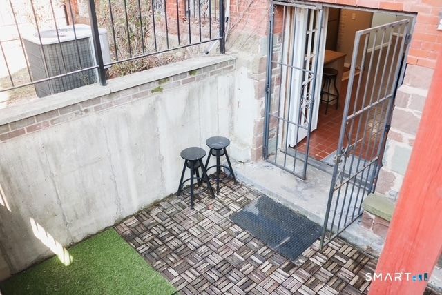 73 Imlay Street 73, Hartford, CT 06105