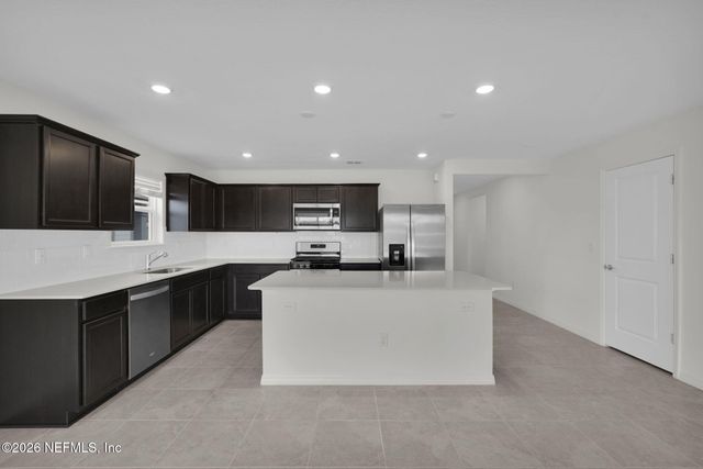 7027 SANDPERCH Street, Jacksonville, FL 32244