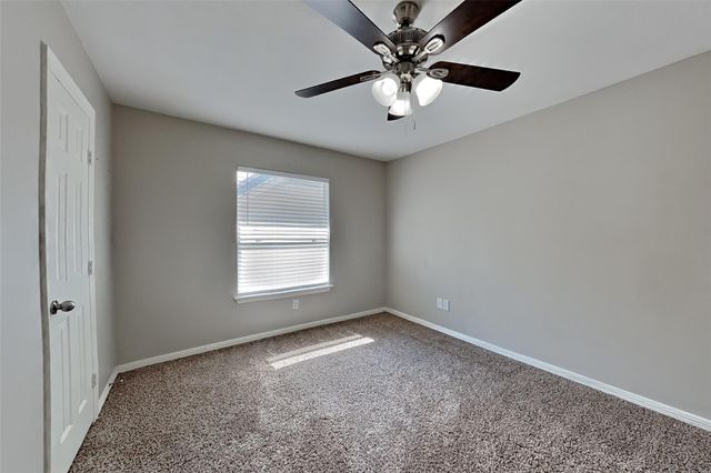 19502 Water Point Trail, Humble, TX 77346