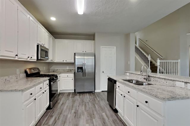 19502 Water Point Trail, Humble, TX 77346