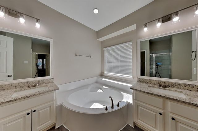 19502 Water Point Trail, Humble, TX 77346