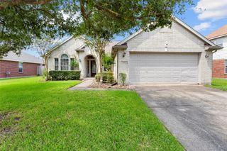 2117 Laughing Gull Lane, League City, TX 77573