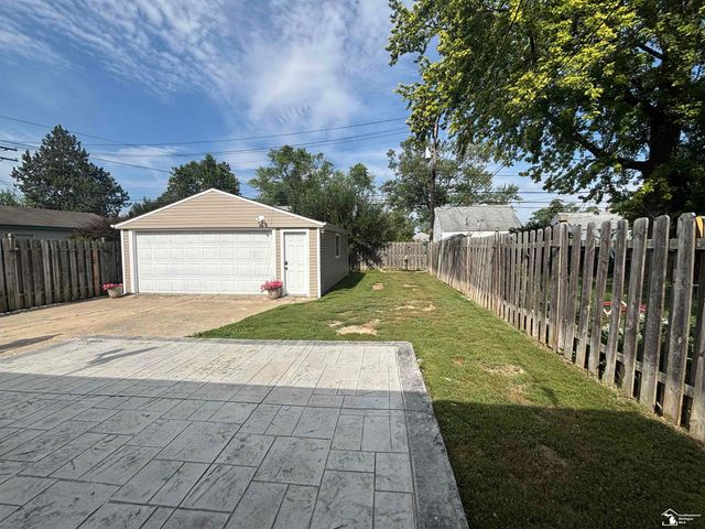 13506 Longtin Street, Southgate, MI 48195