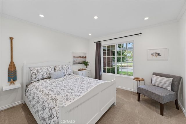 7 E Yale loop, Irvine, CA 92604