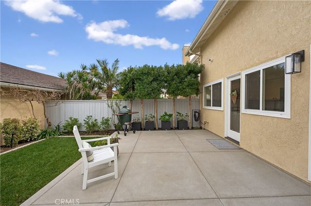 7 E Yale loop, Irvine, CA 92604
