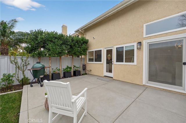 7 E Yale loop, Irvine, CA 92604