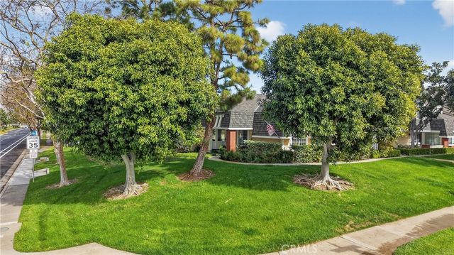 7 E Yale loop, Irvine, CA 92604