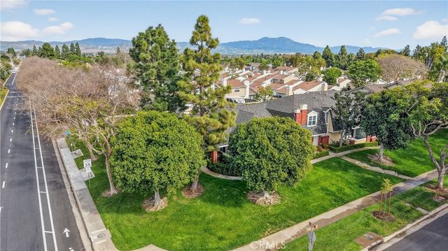 7 E Yale loop, Irvine, CA 92604