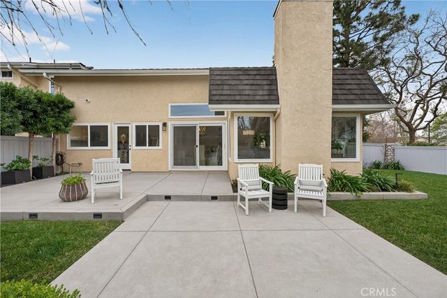 7 E Yale loop, Irvine, CA 92604