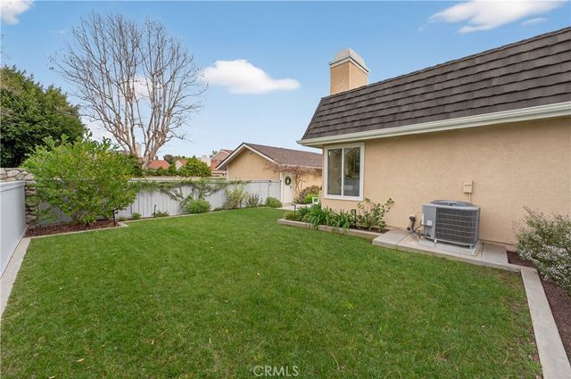 7 E Yale loop, Irvine, CA 92604