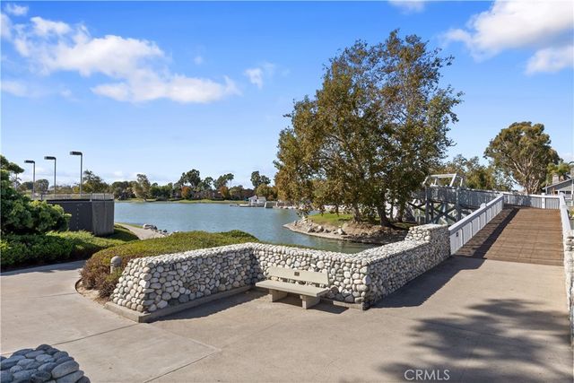 7 E Yale loop, Irvine, CA 92604