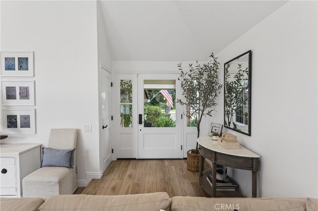 7 E Yale loop, Irvine, CA 92604