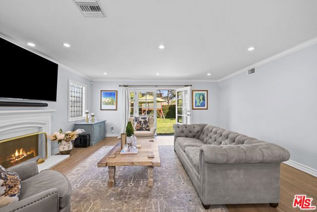 4311 Laurelgrove Avenue, Los Angeles, CA 91604