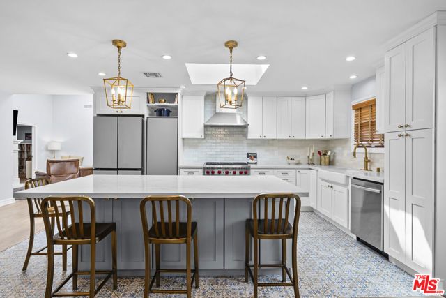 4311 Laurelgrove Avenue, Los Angeles, CA 91604
