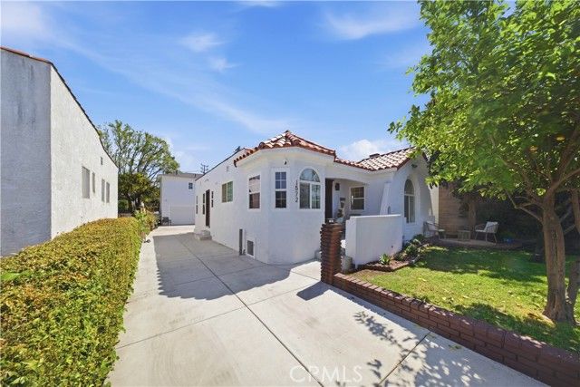 1572 S Ridgeley, Los Angeles, CA 90019