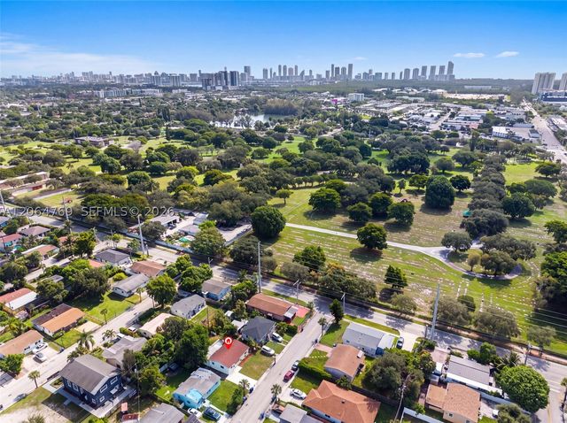 1583 NE 152nd St, North Miami Beach, FL 33162