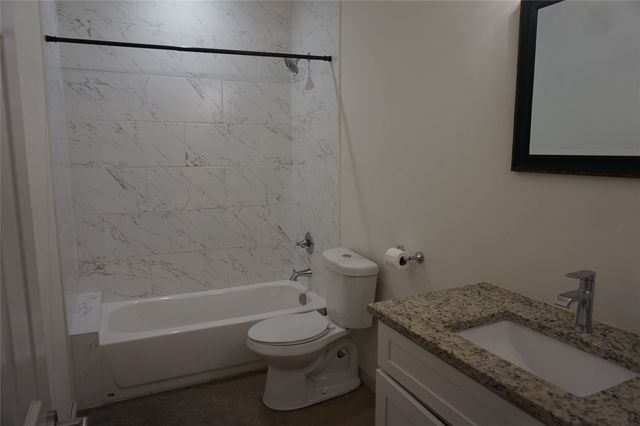 2811 Morning Avenue, Dallas, TX 75210