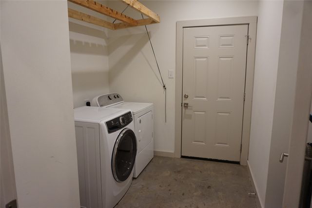 2811 Morning Avenue, Dallas, TX 75210