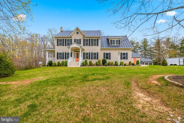 7135 LEEDS MANOR RD, Marshall, VA 20115