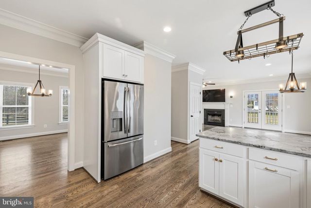 7135 LEEDS MANOR RD, Marshall, VA 20115