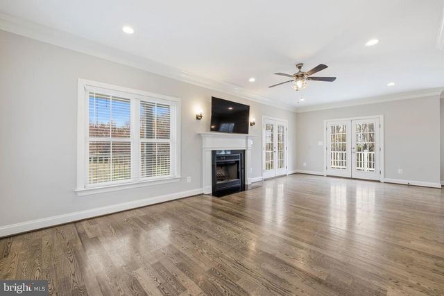 7135 LEEDS MANOR RD, Marshall, VA 20115