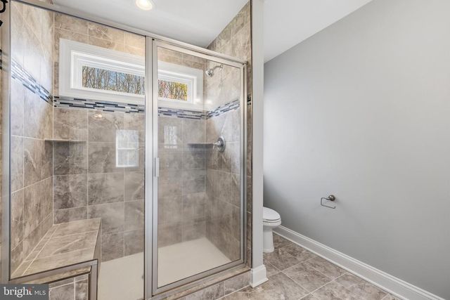 7135 LEEDS MANOR RD, Marshall, VA 20115